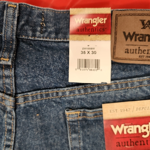 New Wrangler Authentics Mens Jeans 35 x 30 - Picture 5 of 5